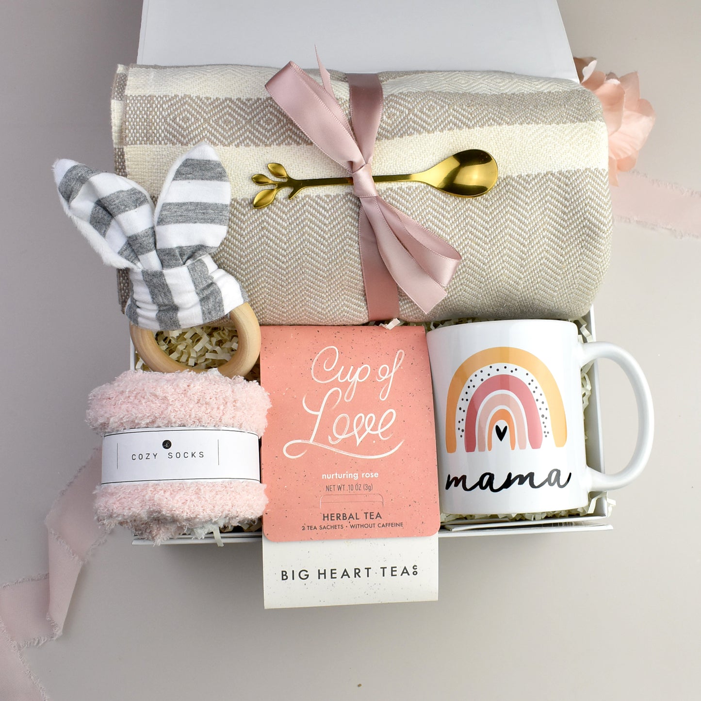 New Mom Care Package – Comfort, Relaxation, and Love