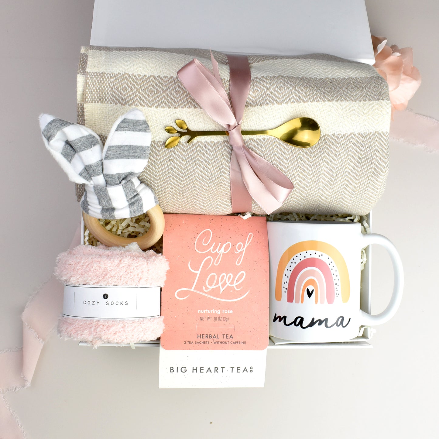 New Mom Care Package – Comfort, Relaxation, and Love